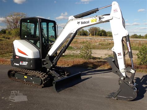 12 bobcat e32 mini excavator|bobcat e32 price.